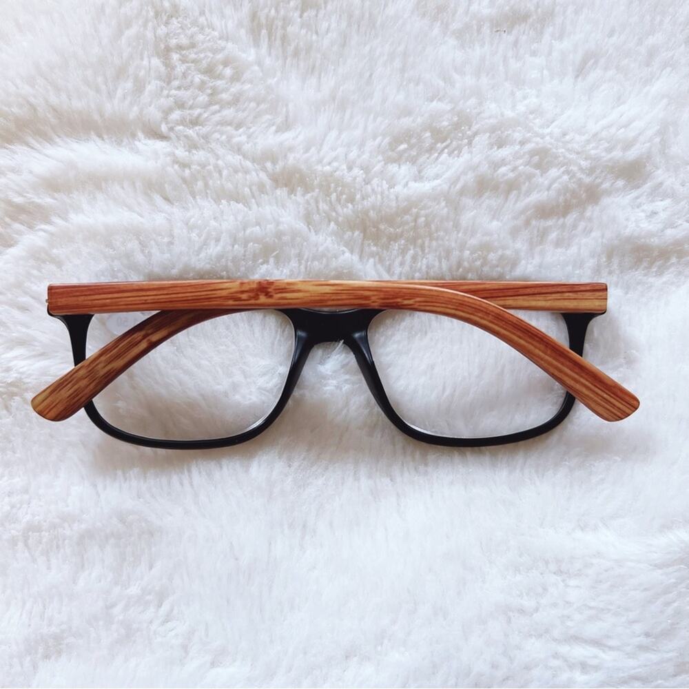 Olivia Black with Light Wood Reader Glasses - Picture 10 of 11